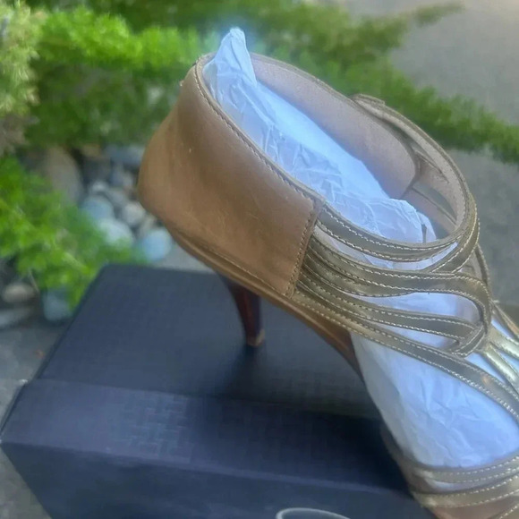 Cole Haan Gold Leather Verona Strappy High Heel Sandals Size 9.5 - Picture 7 of 10